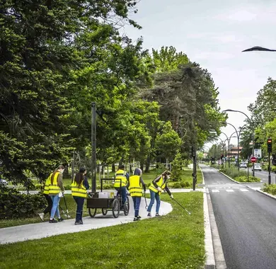 Bénévole Pau propore